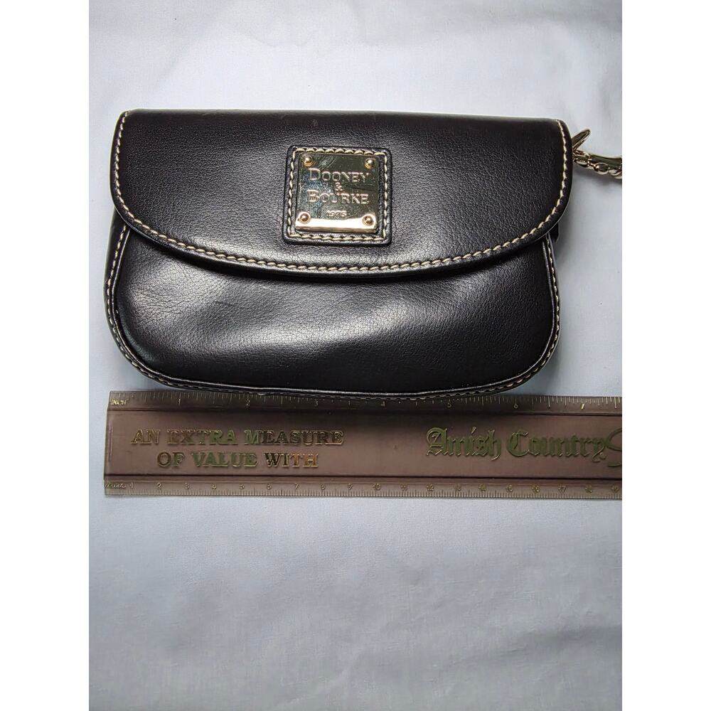 Dooney & Bourke Heritage QT112 Black Leather Wristlet Set With Box/Card/Dustbag - Picture 13 of 16